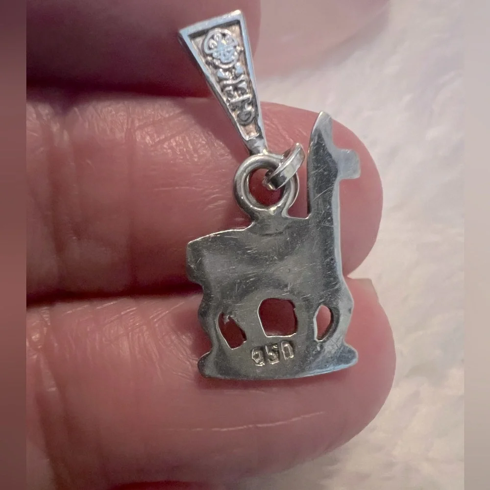 Native Llama .950 Sterling Silver Earrings - Picture 4 of 4